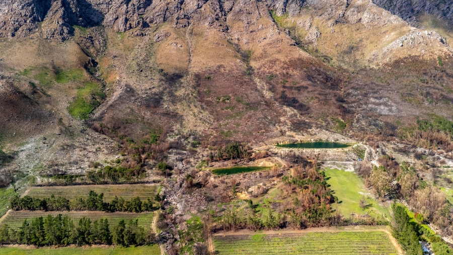 7 Bedroom Property for Sale in Franschhoek Western Cape